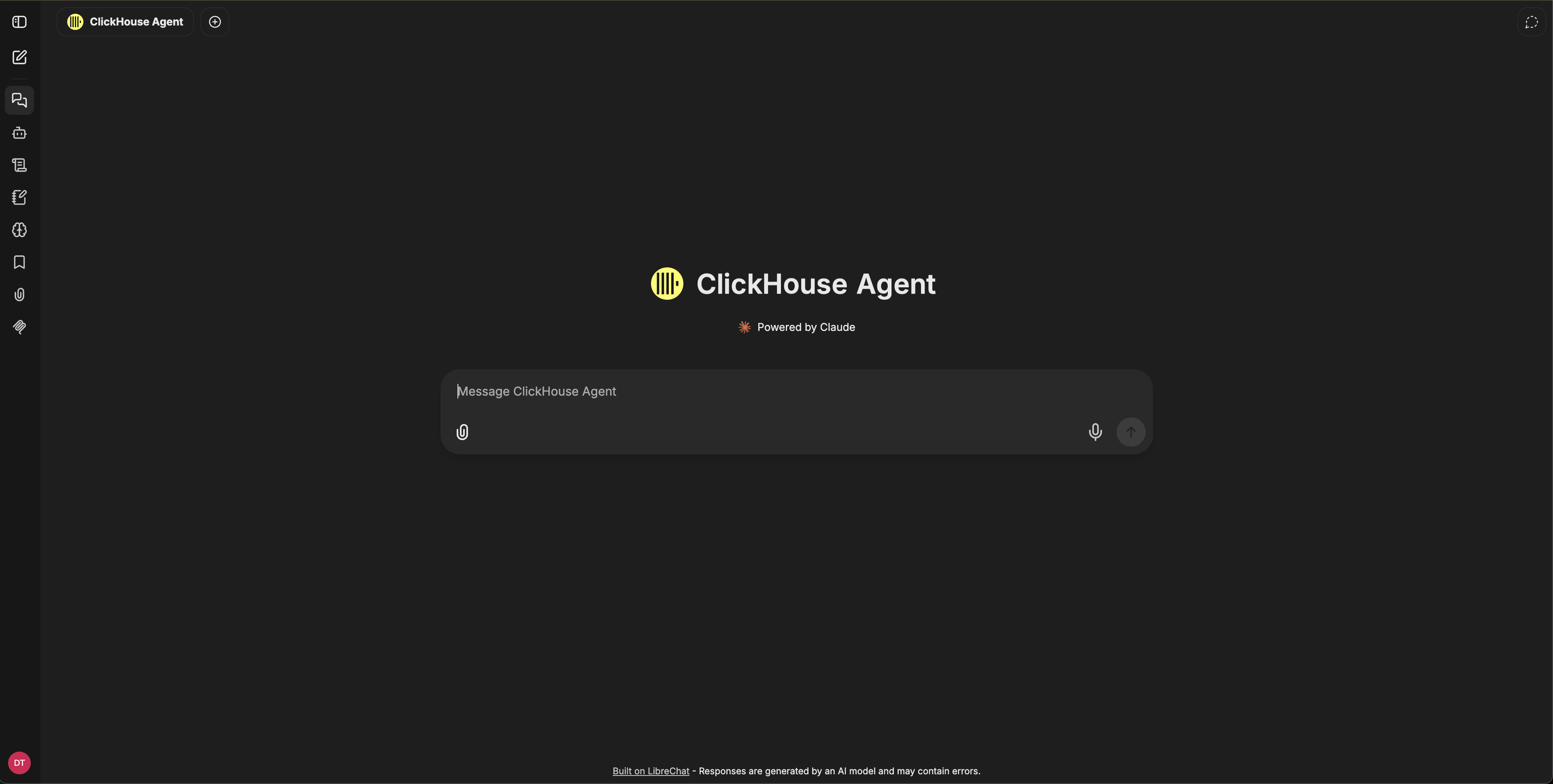 Интерфейс чата ClickHouse Agent с левой панелью навигации, заголовком identity агента и полем ввода сообщений
