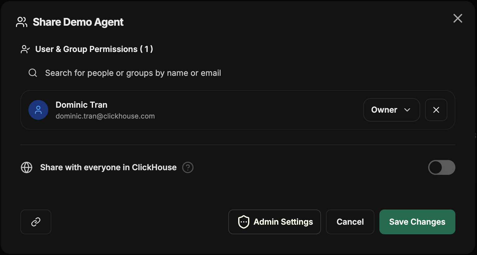 Модальное окно Share с разделом User and Group Permissions, полем поиска, существующим пользователем с ролью Owner, переключателем Share with everyone in ClickHouse и кнопками Cancel и Save Changes